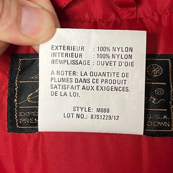 Eddie Bauer Women's Vtg Puffer Vest Jacket M Red Quilted Full Zip Down Insulated - Picture 7 of 7